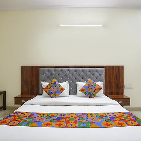 Fabexpress Asp Royal Residency Inn- Janakpuri Delhi  Extérieur photo