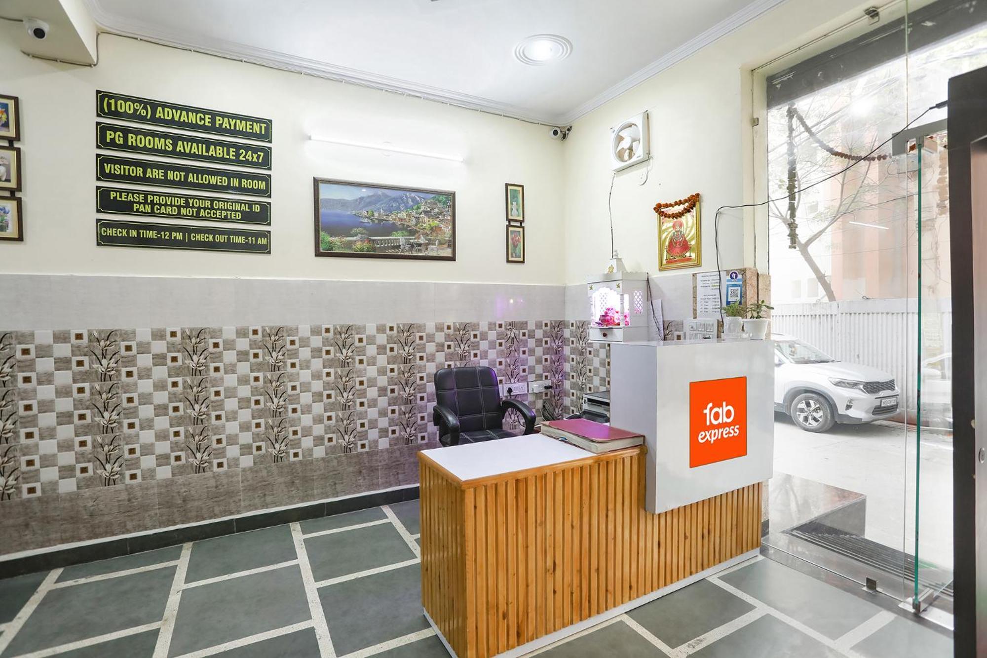 Fabexpress Asp Royal Residency Inn- Janakpuri Delhi  Extérieur photo