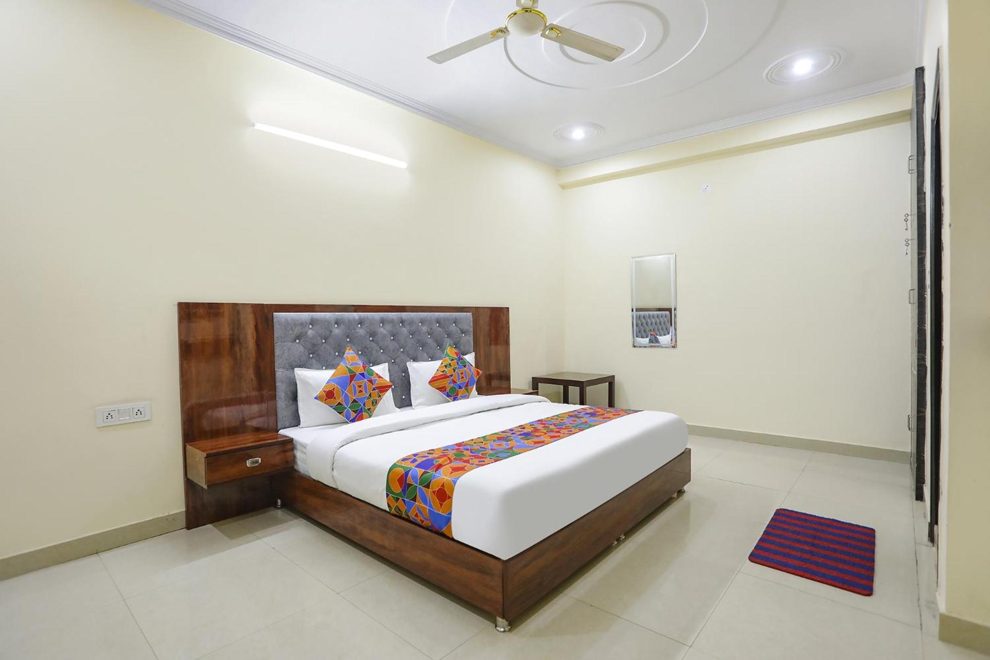 Fabexpress Asp Royal Residency Inn- Janakpuri Delhi  Extérieur photo